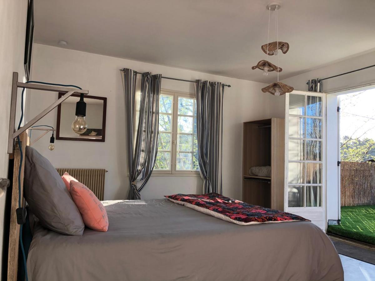 Chambres D'Elisa Saint-Morillon Bagian luar foto